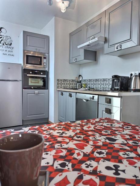 Les Suites Fenelon Le Cateau-Cambresis Exterior photo